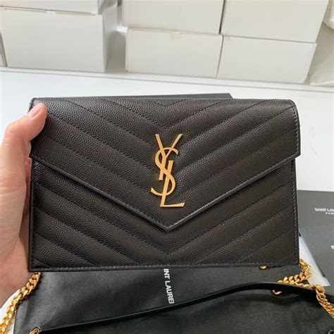 อยากทราบราคา ysl woc 7.5 